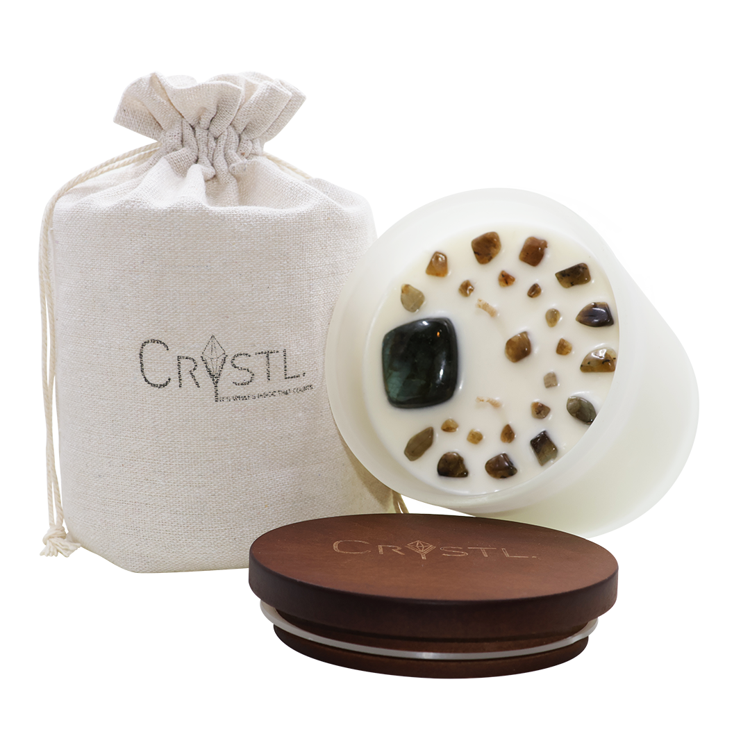 Crystal candle with Crystl. Candles wooden lid and linen bag.